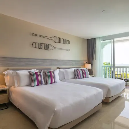 Centara Ao Nang Beach Resort & Spa Krabi Exterior photo